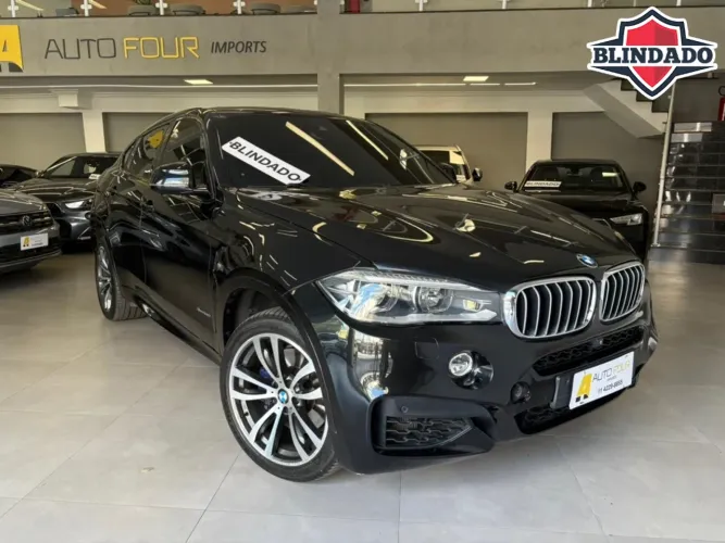 BMW X6 M 4.4 4X4 V8 32V Bi-turbo Aut. 2016