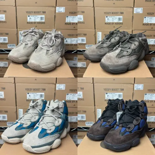 adidas Yeezy 500 - Tamanhos 39/40BR - Ler a descrição! - SOMENTE VENDAS!