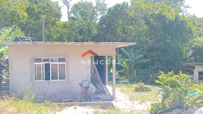 Casa em Rua Benta Martins Ribeiro - Praia de Fora - Palhoça/SC