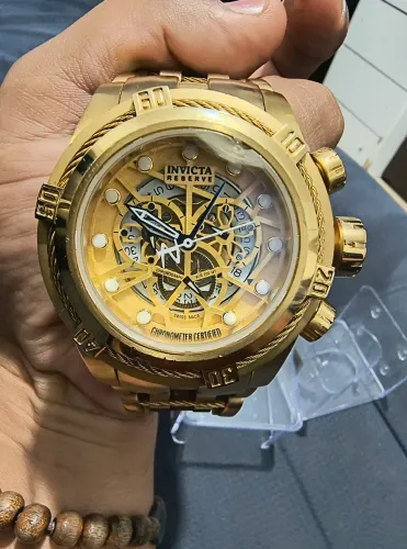 Relógio invicta reserva dourado