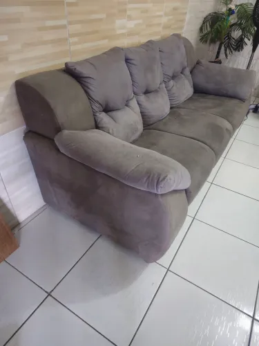 Sofa 2 x 3 lugares em otimo estado