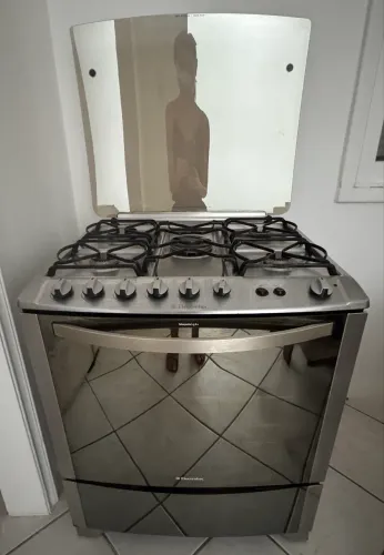 Fogão Electrolux 5 bocas automático inox espelhado