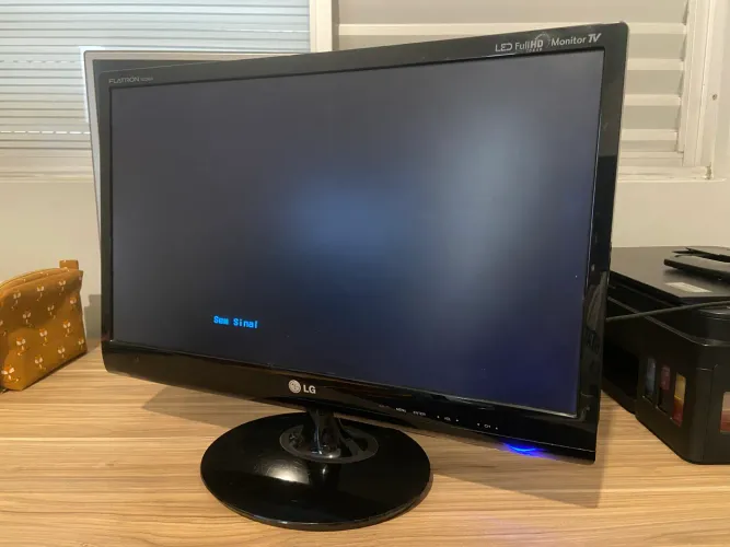 Monitor TV LG 24" Full HD