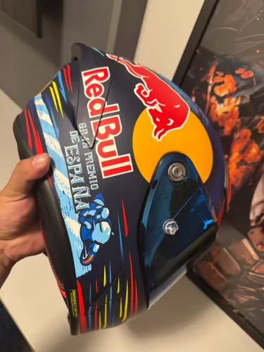 Capacete pista exclusivo