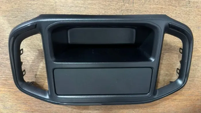Moldura Painel 2 Din 9 Polegadas Fiat Strada 2021 A 2026