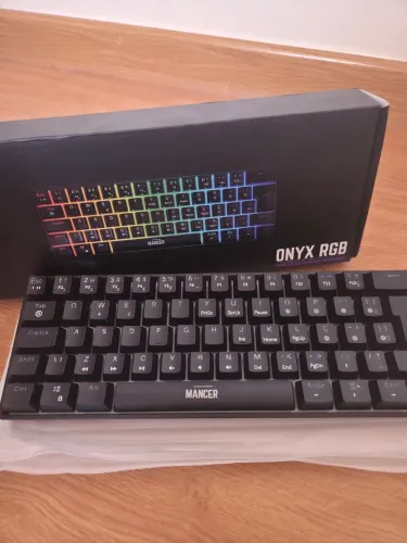 Teclado Magnético RGB - MANCER