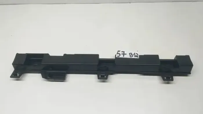 Guia Spoiler Esquerdo Bmw 120i 2014 * (57b12) Preto