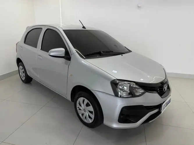Toyota Etios 1.3 Flex 16V 5P Mec. 2020