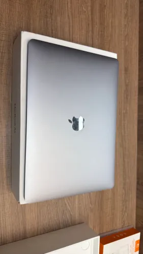 MacBook Air M1 seminovo