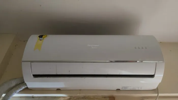 Ar Condicionado Split Inverter 9.000 BTUs (Serpentina de Cobre) - Estado de Novo!