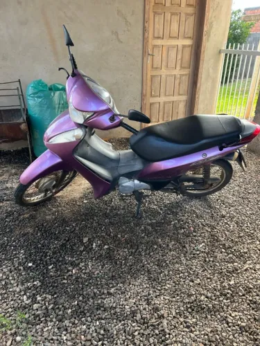BIZ 125 ES