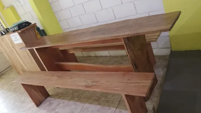 Mesa rústica