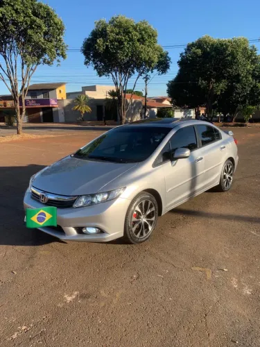 Honda Civic Sedan EXR 2.0 Flexone 16V Aut. 4P 2014