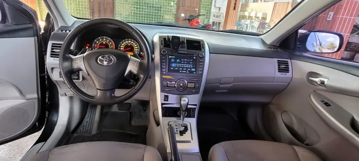 Toyota Corolla XEI 2.0 Flex 16V Aut. 2012