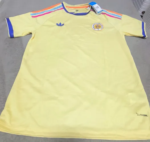 Camisa de Curaçao - A Queridinha da Copa do Mundo 2026 Versão jogador.