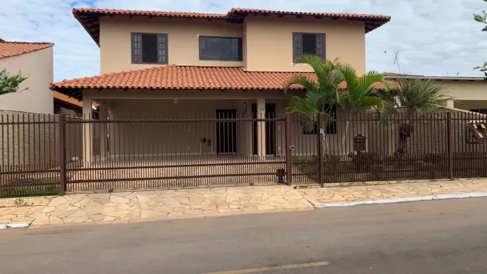 Excelente Casa direto proprietário- Não tenho interesse em corretagem! 