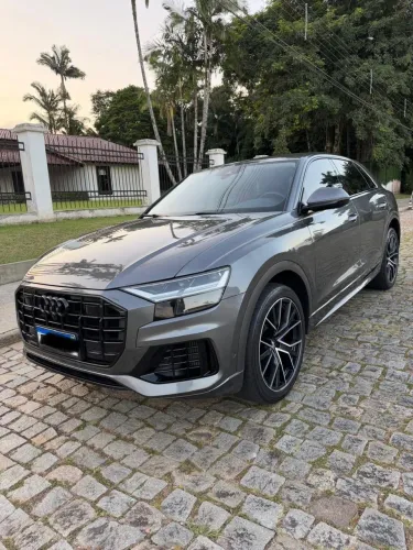 Audi Q8 Perform. 3.0 TFSI Coupe Quat. S-tron. 2021