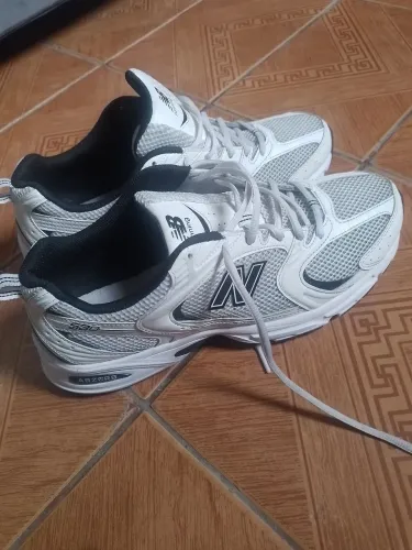 Tênis New Balance
