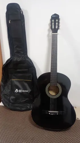 Violão DC MUSIC, Usado menos de 10 veses