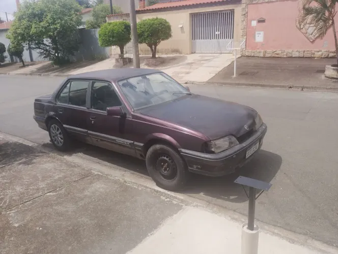 Chevrolet Monza Classic SE 2.0 /mpfi E EFI 2P E 4P 1992