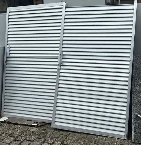 Porta de alumínio grande de correr