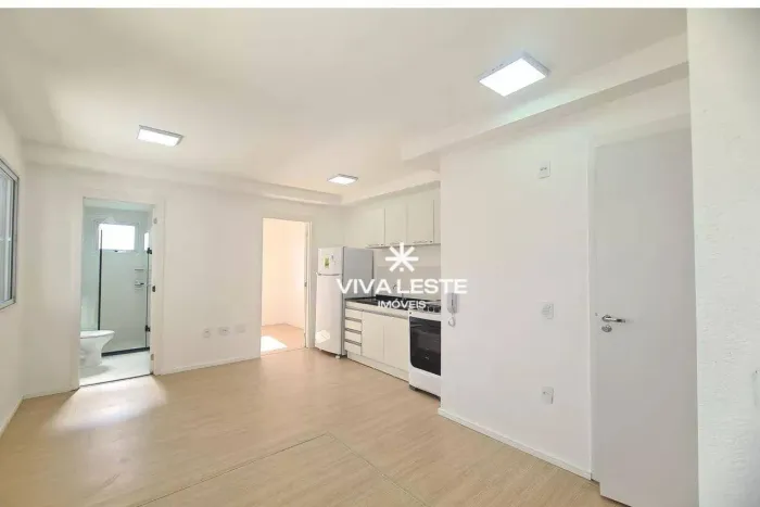 Apartamento com 2 dormitórios para alugar, 34 m² por R$ 2.100,00/mês - Vila Ema - São Paul