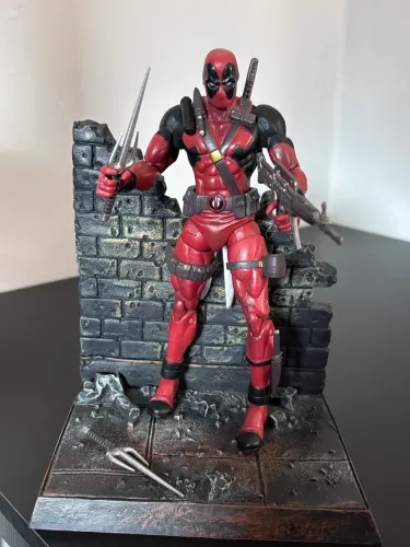 Boneco Deadpool Marvel Select Diamond Select Toys Completo