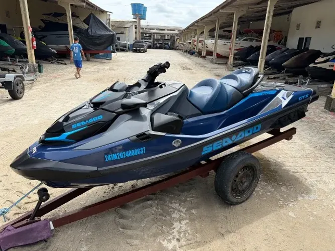 Jetski 2024 230HP 70 Horas 125 mil com carretinha