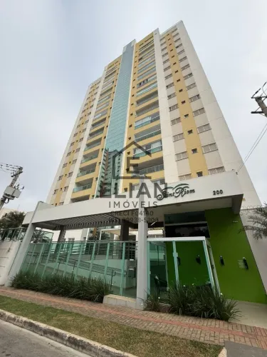 Apartamento moderno e espaçoso com 1 suíte e 2 vagas de garagem no bairro Alvorada, Cuiabá