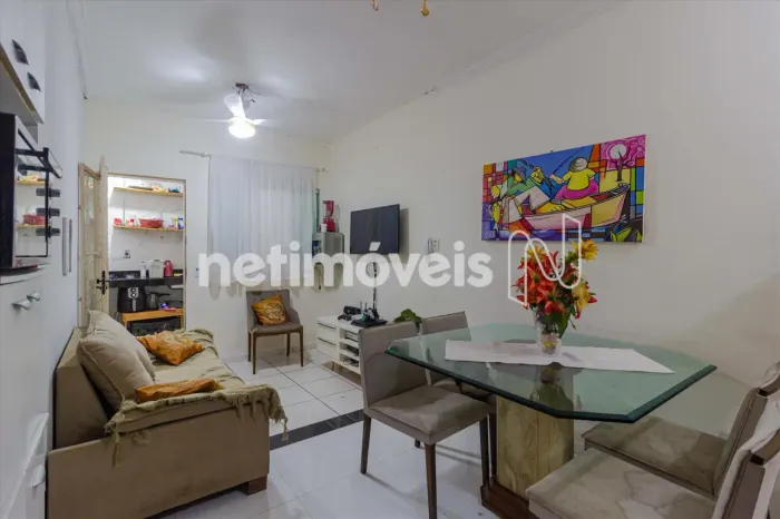Casa Geminada de 03 quartos para locação no Parque Xangri-la!