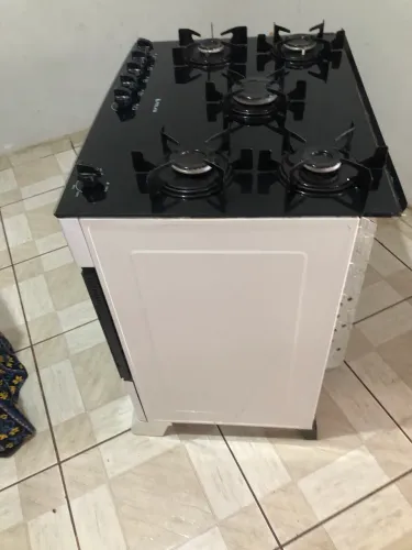 Vende-se esse fogão