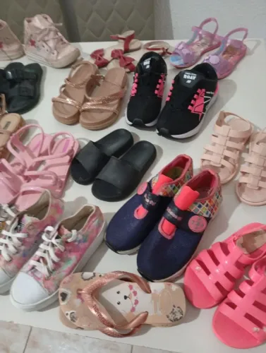  sapatos infantis variados feminina 