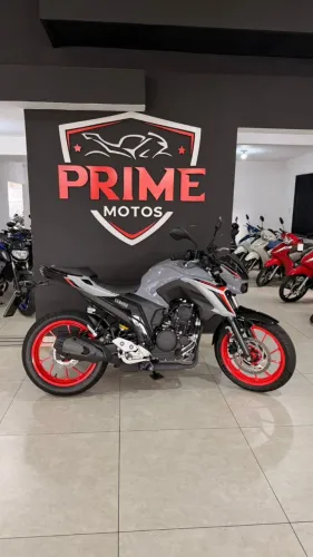 YAMAHA FZ25 250 Fazer Connected