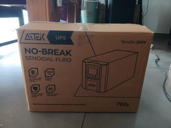 Nobreak Aitek senoidal puro 1200va 220v novo