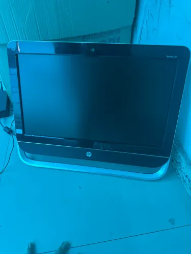 HP pavillon 20
