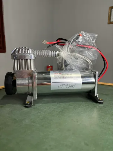 Compressor para suspensão a ar