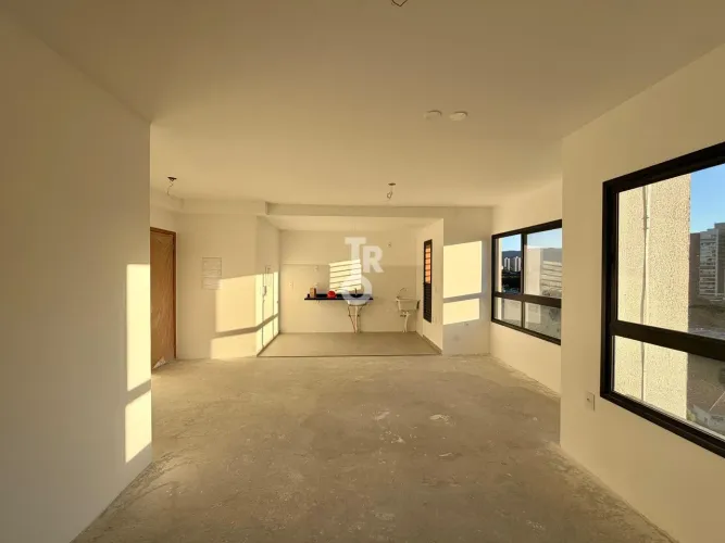 STUDIO À VENDA NA RUA DO RETIRO - JUNDIAÍ/SP