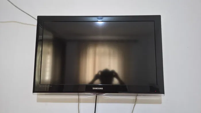 TV Samsung LCD 32"