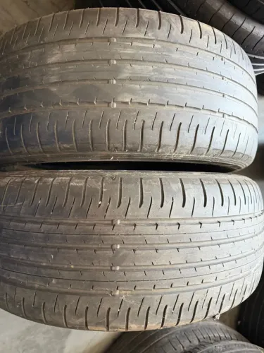 Pneus 225/50/18 marca dunlop