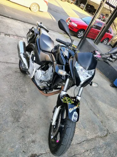Cb 300 2014 vela fina,  troca por carro