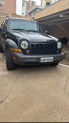 Jeep Cherokee Sport 3.7 4X4 V6 12V Aut. 2006