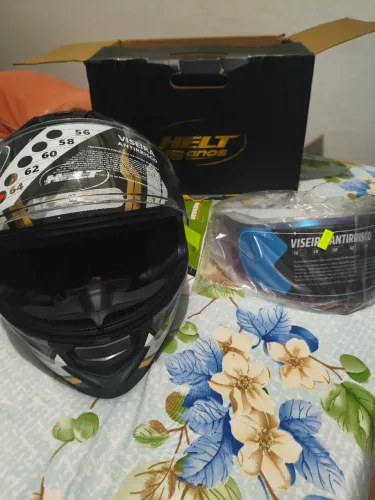 Capacete Helt Tracker Glass H15 Preto 
