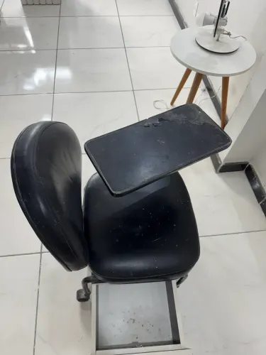 Carrinho de manicure