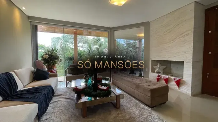 LINDA CASA À VENDA NO CONDOMÍNIO JARDINS DE PETRÓPOLIS EM NOVA LIMA