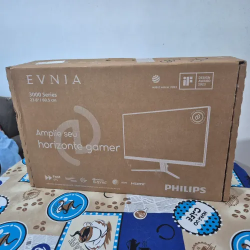 Monitor Gamer Phillips 24 Evnia IPS 144hz