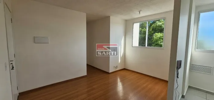 APARTAMENTO COM 2 DORMITÓRIOS , TODO EM PISO LAMINADO , ACABAMENTOS MODERNOS, SUPER OFERTA