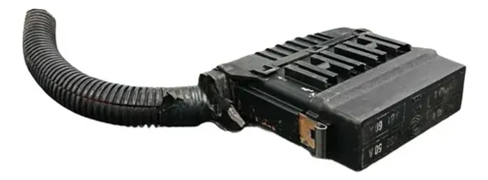Caixa Porta Fusiveis Polo Positivo Bateria Fiat Palio Strada