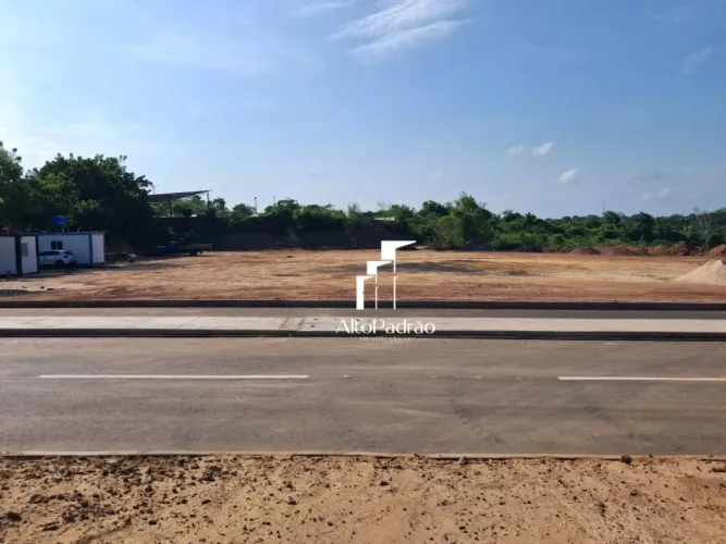 ALUGA TERRENO COMERCIAL