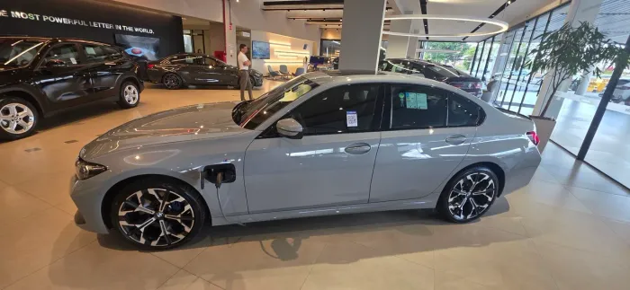 BMW 330E M Sport 2.0 Turbo Híbrido AU 2026