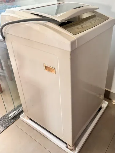 Vendo Máquina de Lavar Roupas 